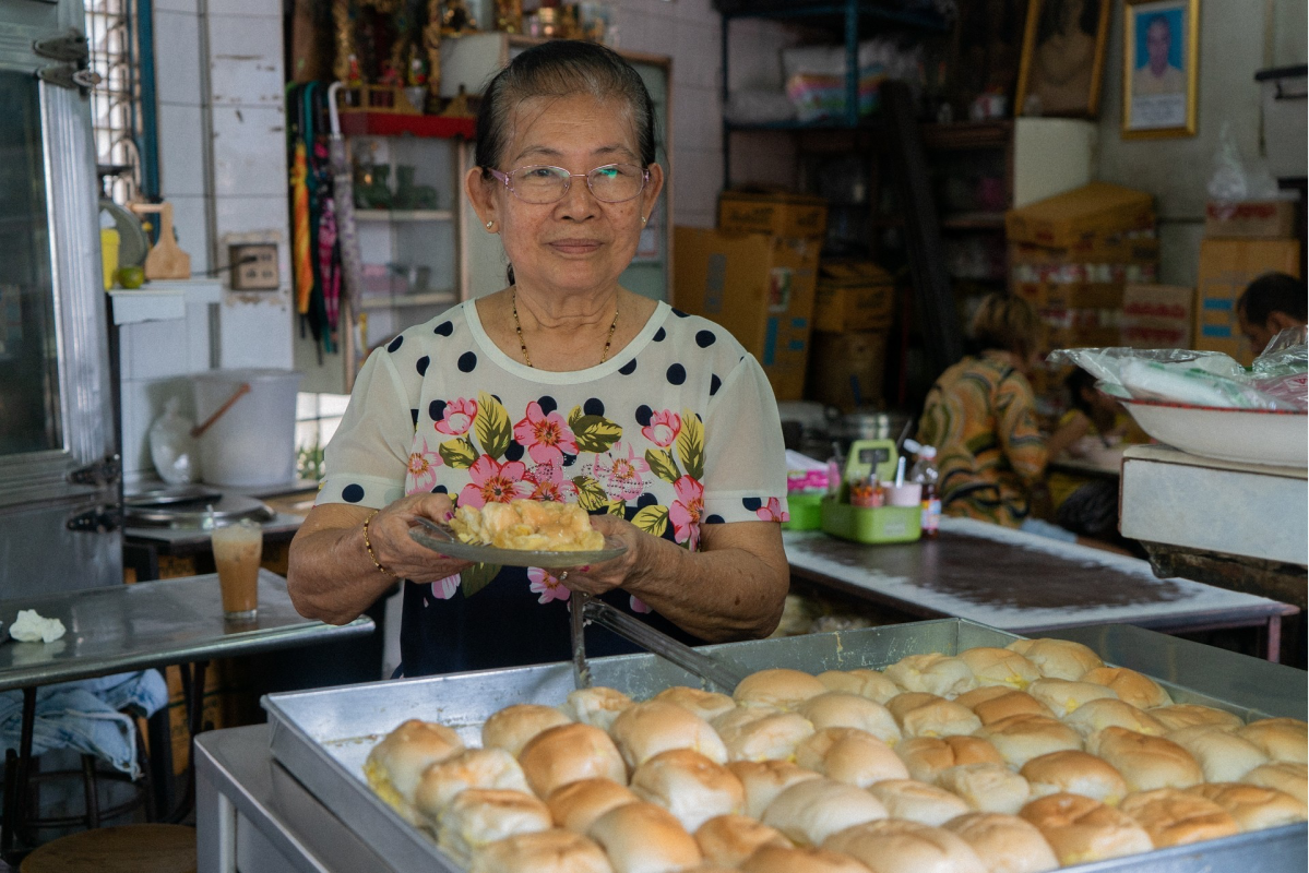 รวม 8 ร้านขนมปังปิ้งนมสด นั่งแฮงค์เอ้าท์ยามเย็น